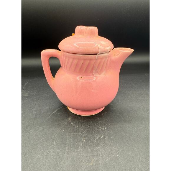 Pink Salada Tea Teapot Made in USA by McCoy - Mid 40’s - 5” Tall - Picture 1 of 8